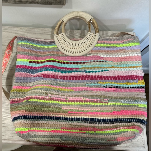 Multicolor woven Handbag - Picture 2 of 6